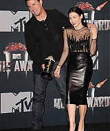 144.jpg