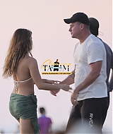 56.jpg