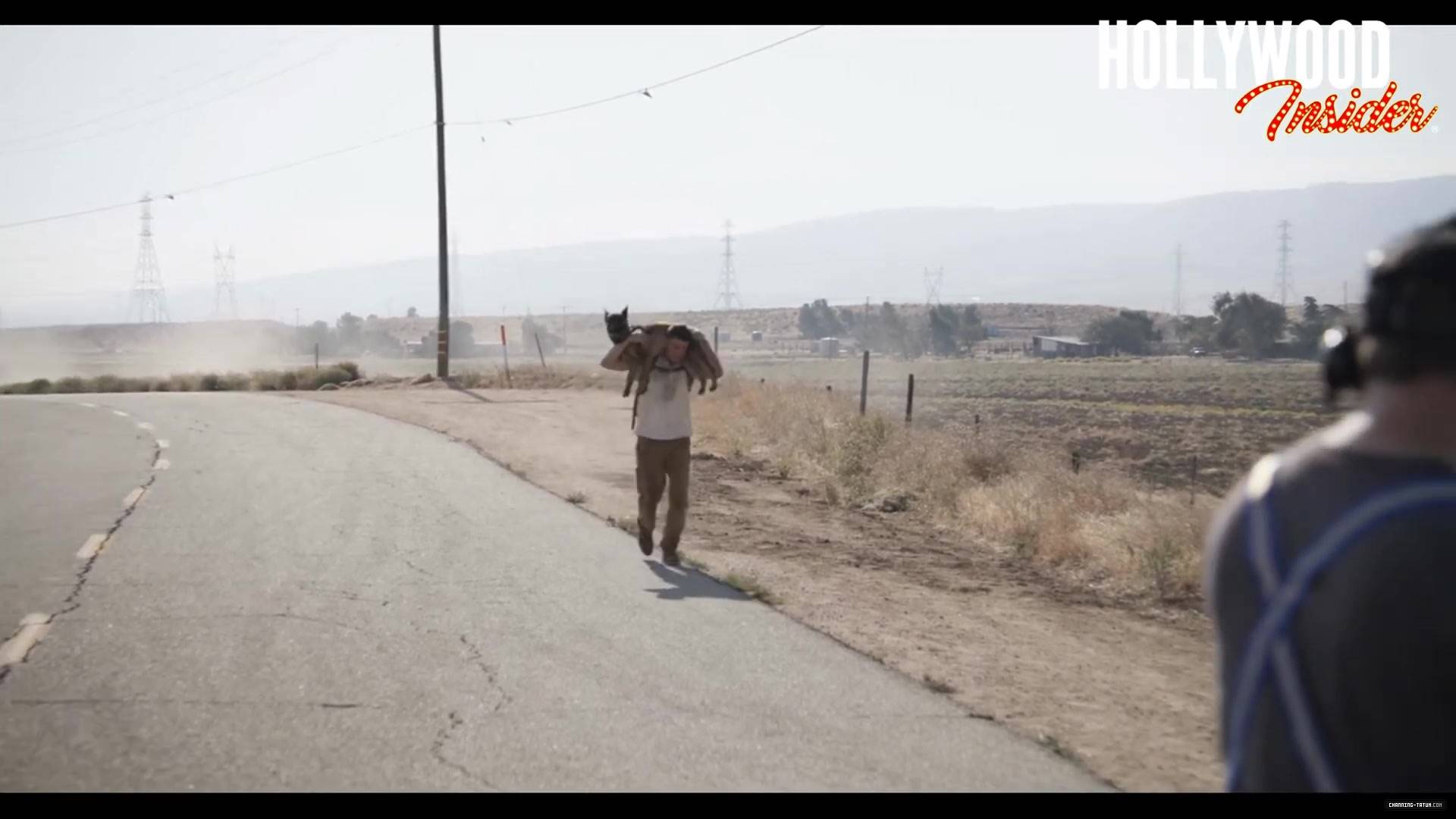 077.jpg